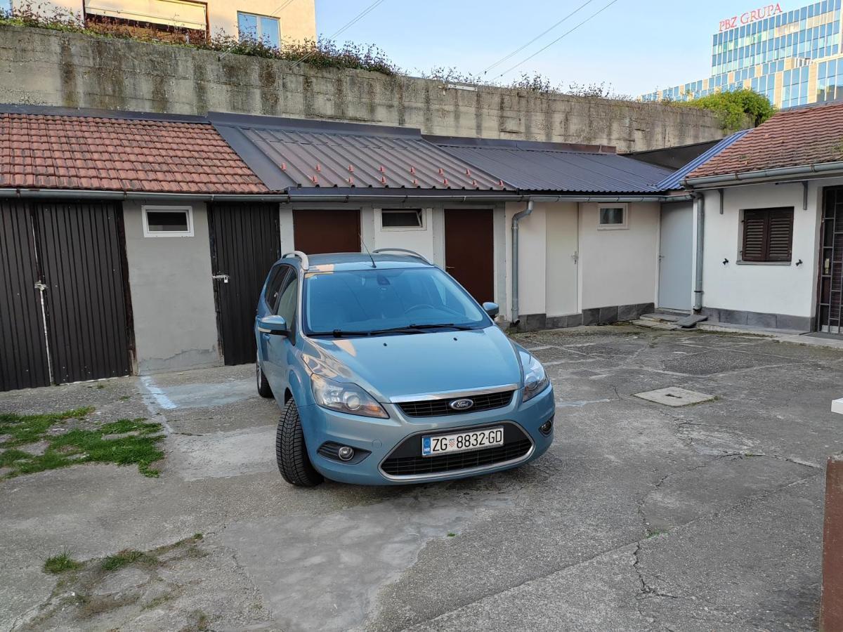 S15 Studio Apartment Free Parking Zagrzeb Zewnętrze zdjęcie
